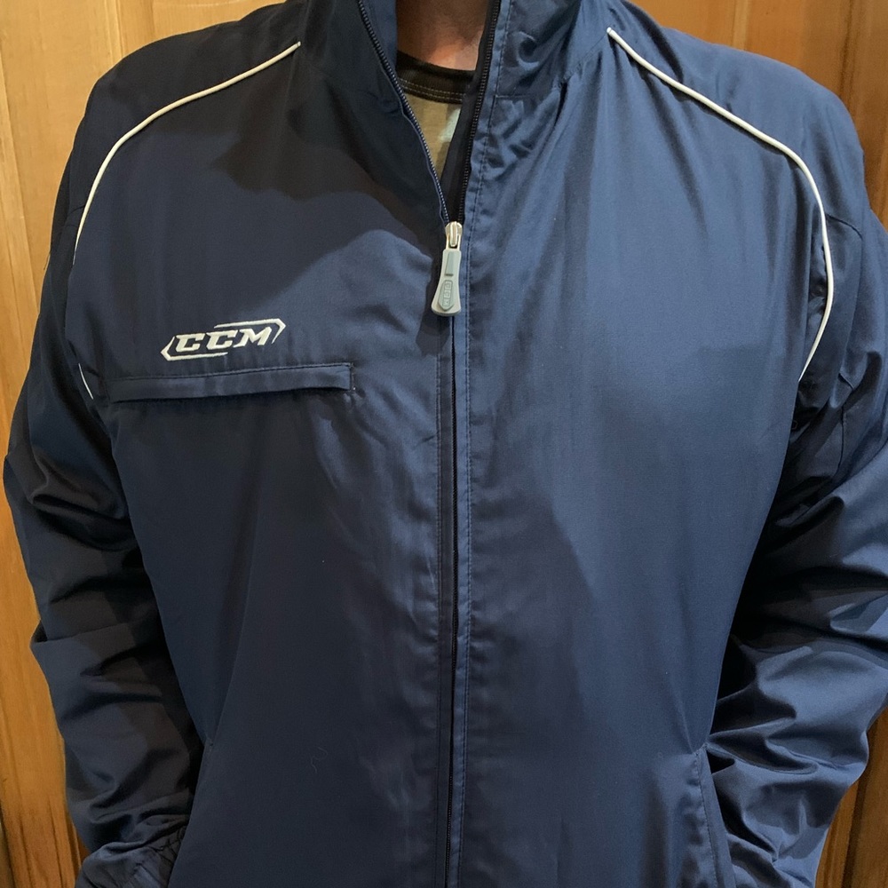 Men’s CCM hockey warm up or coaches jacket